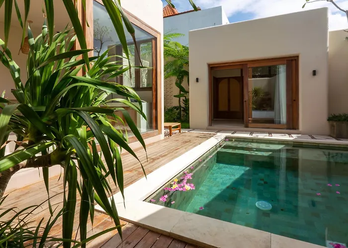 Casa Wayan Made, Private Pool In Bingin Villa *